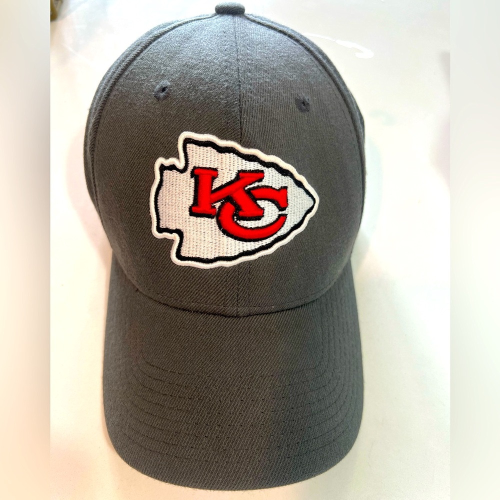 Gray Kansas City Chiefs Hat